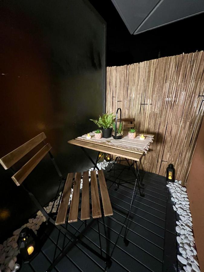 "Moonlight" Gare A 10Min De Paris, Wifi, Terrasse , Parking Appartement Argenteuil Buitenkant foto